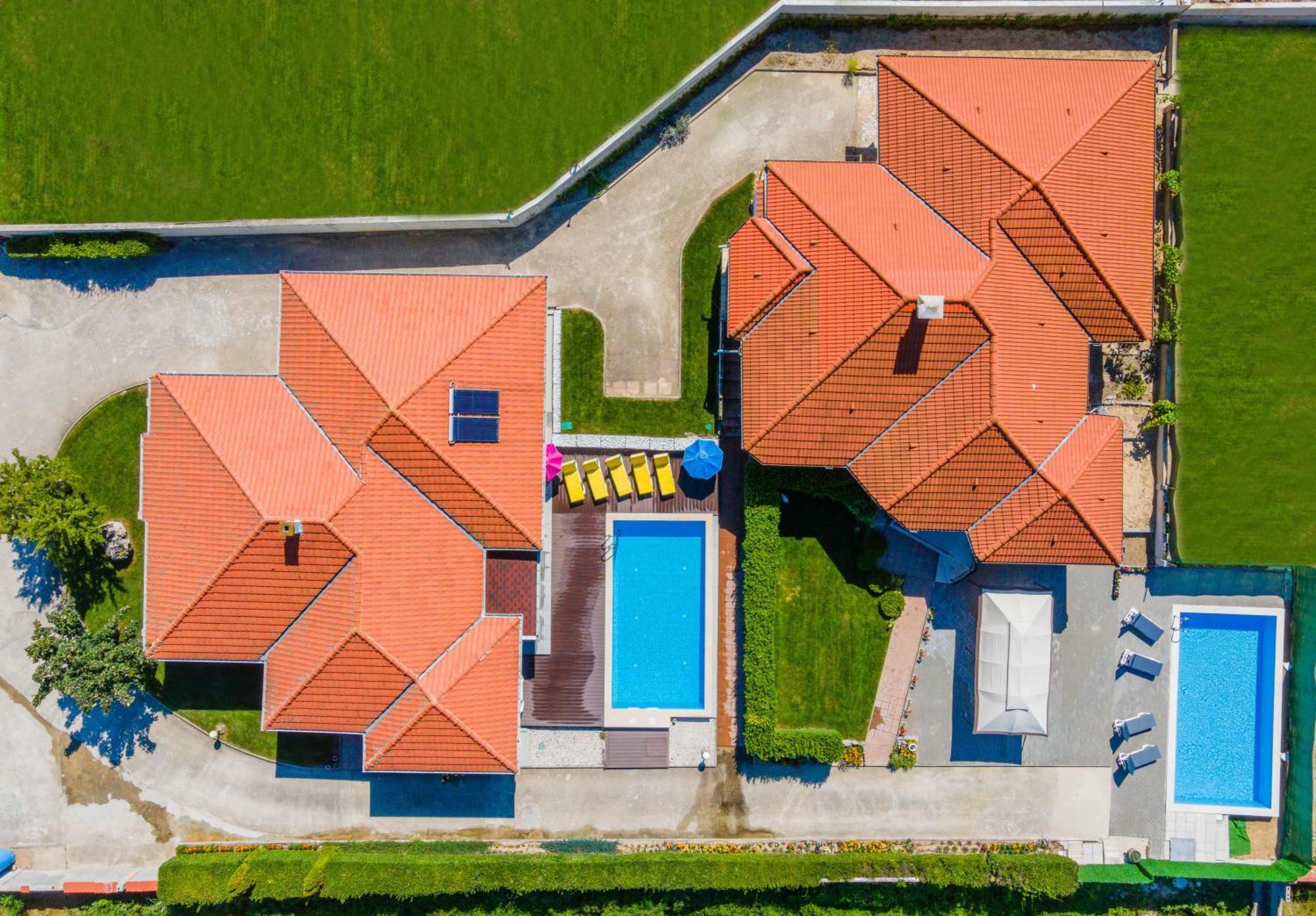 Geranium Holliday Villas Obrochishte Exteriér fotografie